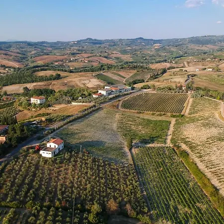 Agricamping Poggio Ai Pini Wine Campingplatz